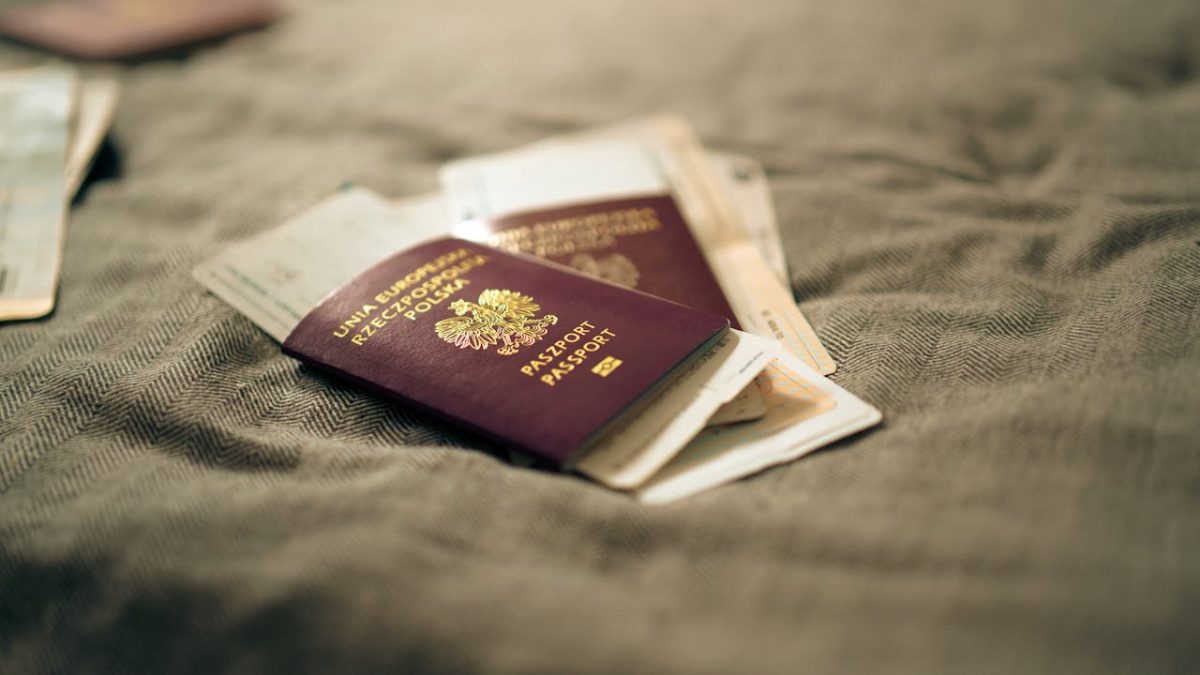 Immigrant